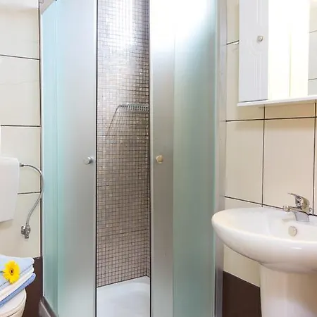 Filio Apartment *